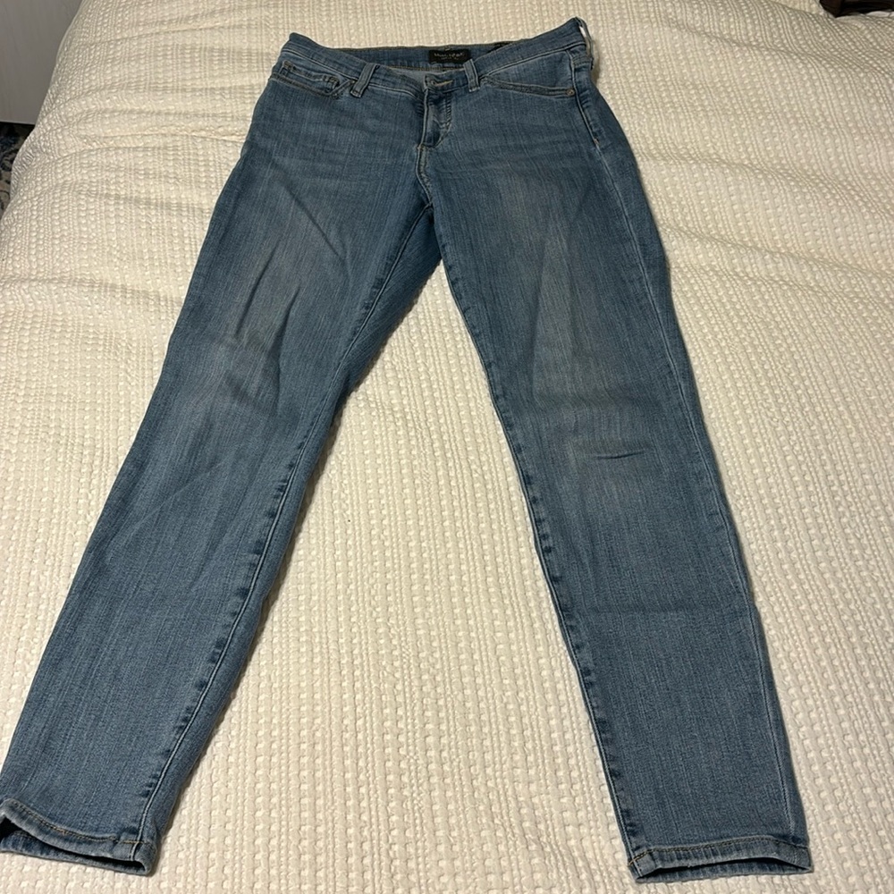 Banana Republic Mid Rise Skinny Light Wash Blue Jeans | Size: 26